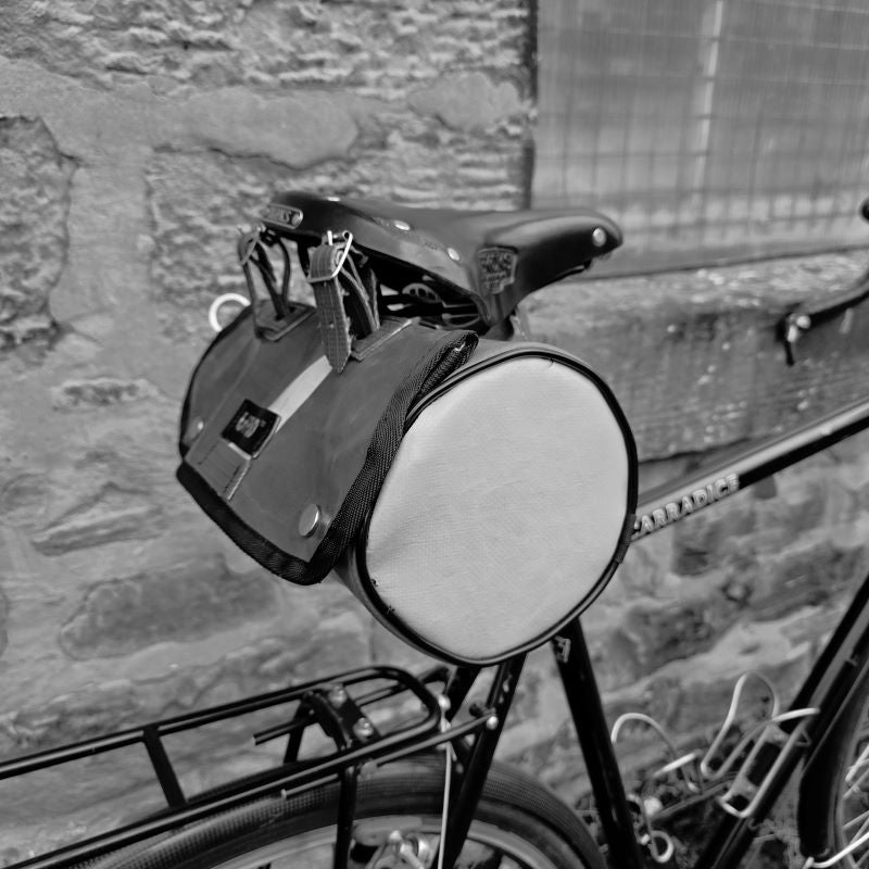 Tamworth Tarp Roll - Red - TZR13