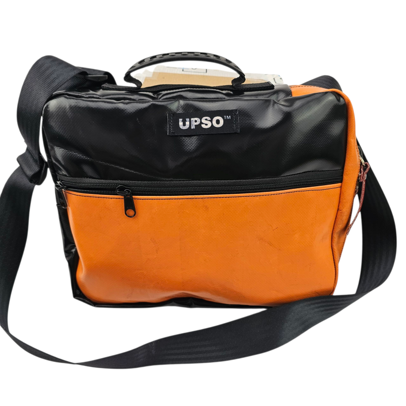 Lancaster Laptop Case - Black - LL06