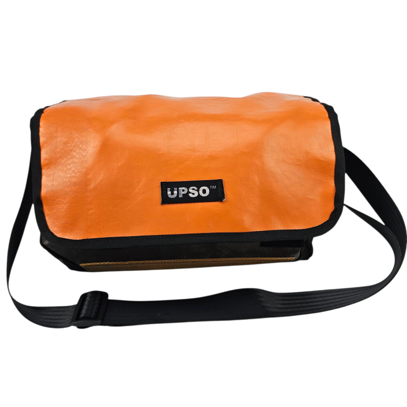 Medway Messenger Bag - Orange - MS375