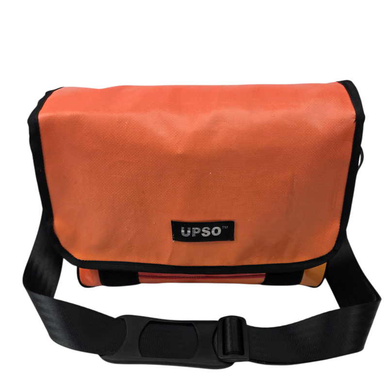 Medway Messenger Bag - Orange - MS434