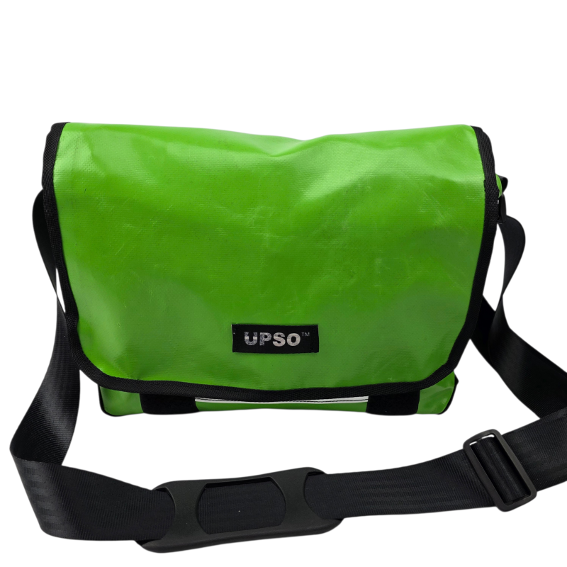 Medway Messenger Bag - Green - MS435