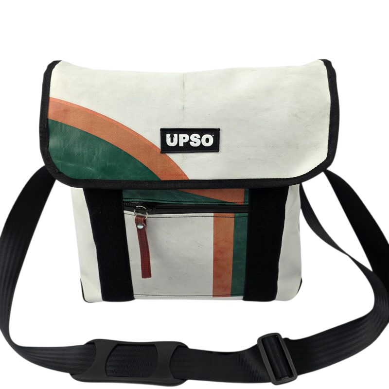 Medway Messenger Bag - Green - MS445