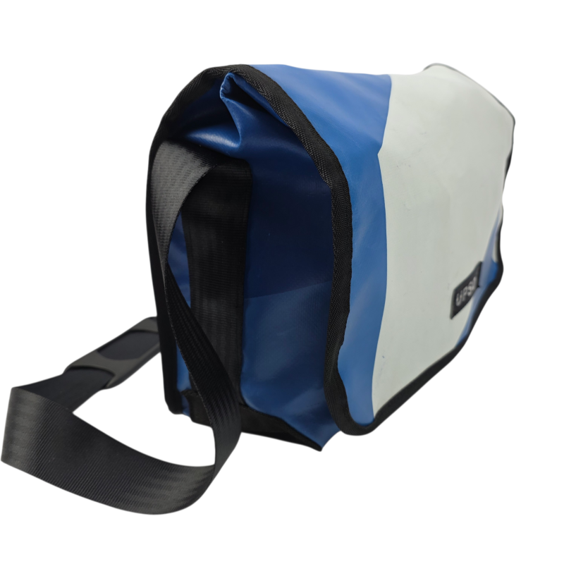 Medway Messenger Bag - Blue - MS449