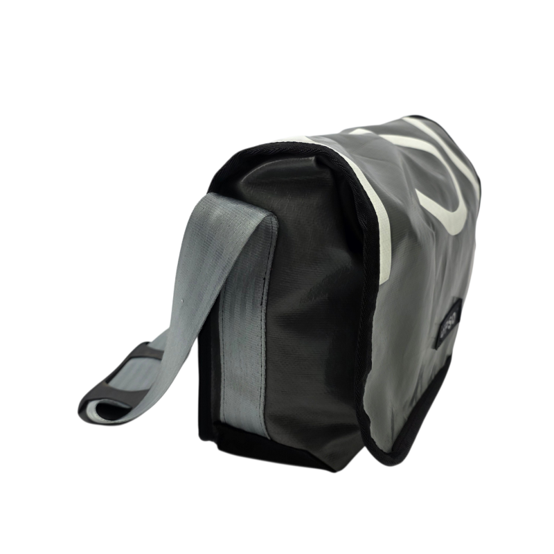 Medway Messenger Bag - Grey - MS4733