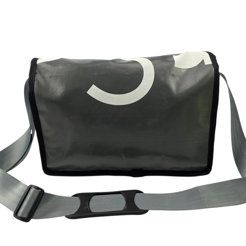 Medway Messenger Bag - Grey - MS4733