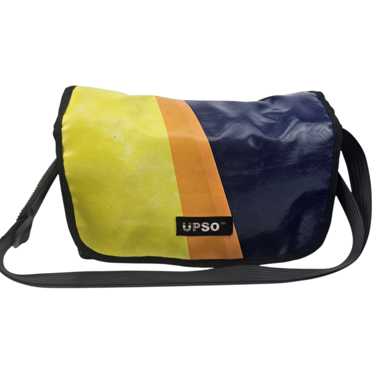 Medway Messenger Bag - Blue - MS390