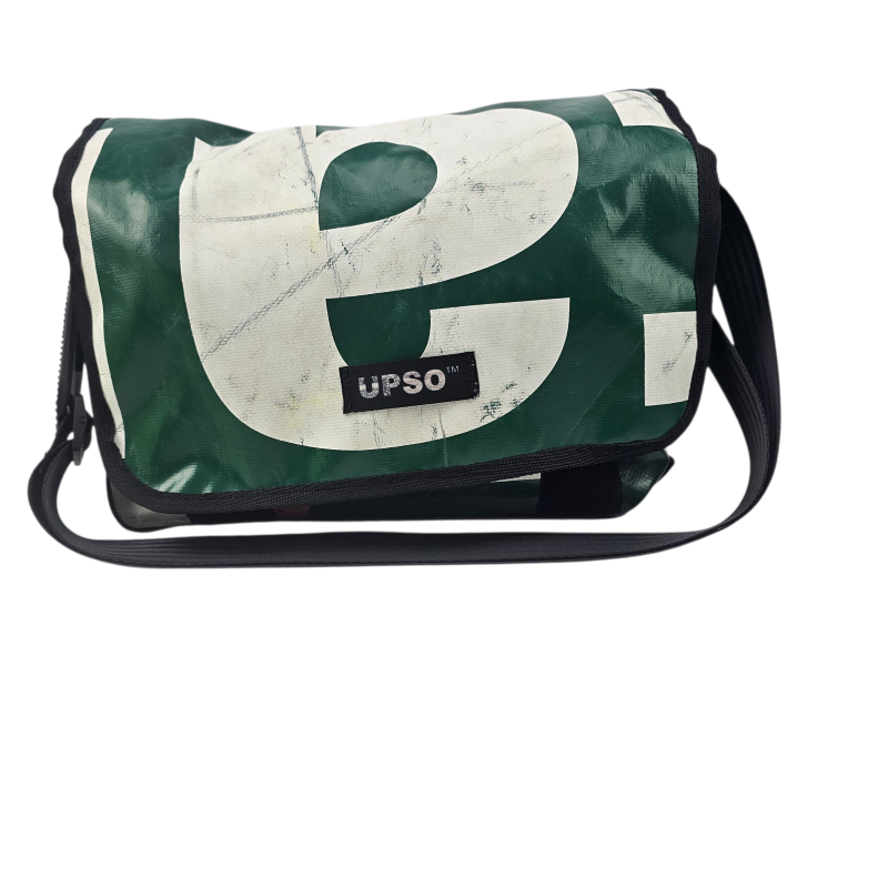 Medway Messenger Bag - Green - MS394