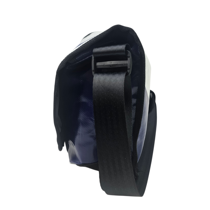 Medway Messenger Bag - Blue - MS395