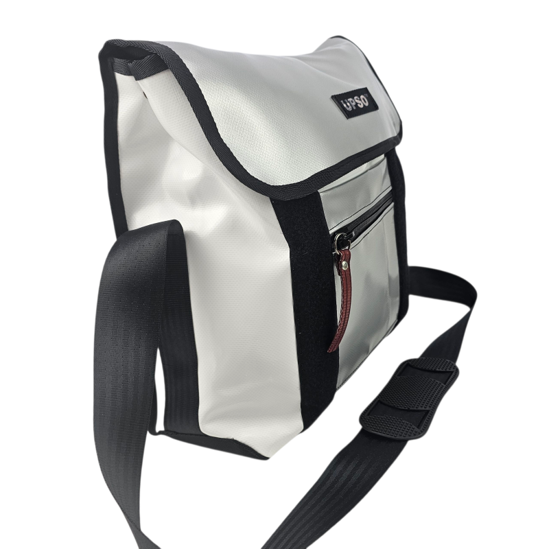 Medway Messenger Bag - Silver - MS398