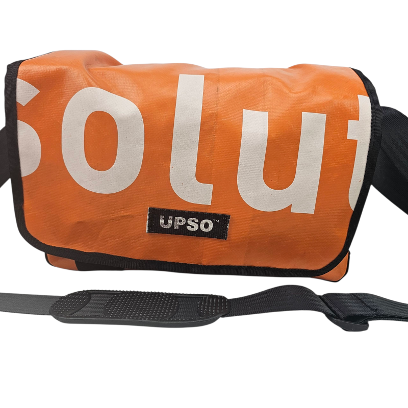 Medway Messenger Bag - Orange - MS402