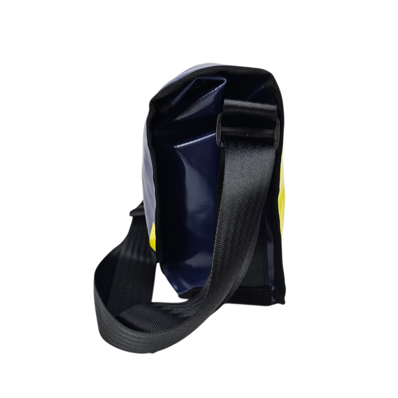 Medway Messenger Bag - blue- MS411