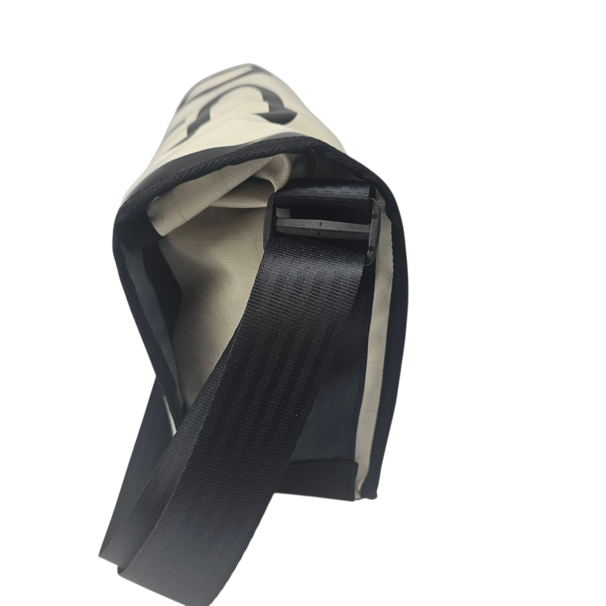 Medway Messenger Bag - White - MS456