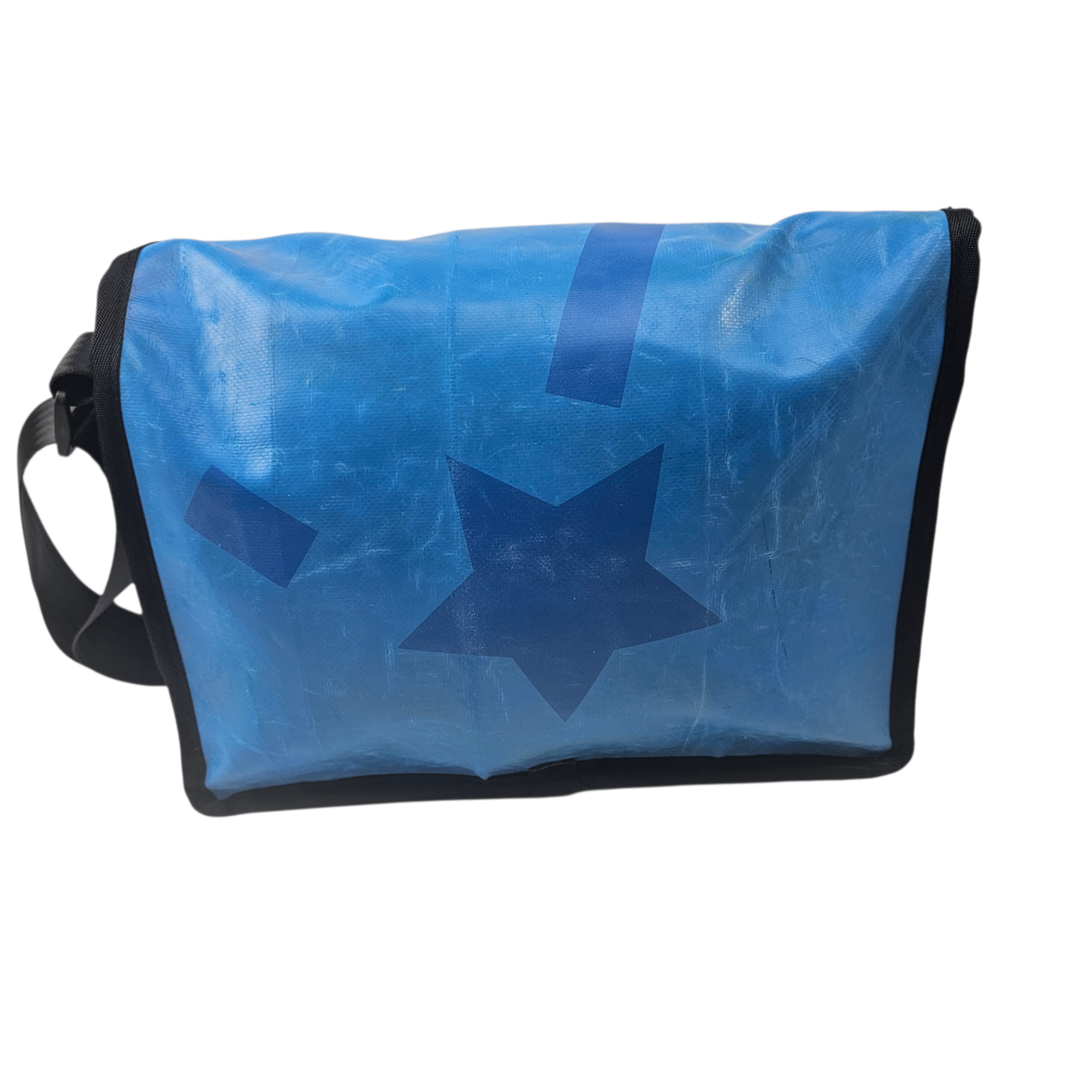 Medway Messenger Bag - Blue - MS457