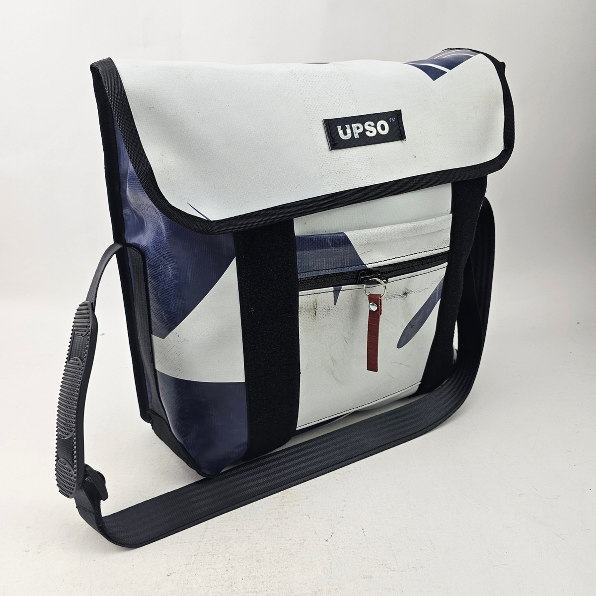 Medway Messenger Bag - Blue - MS516