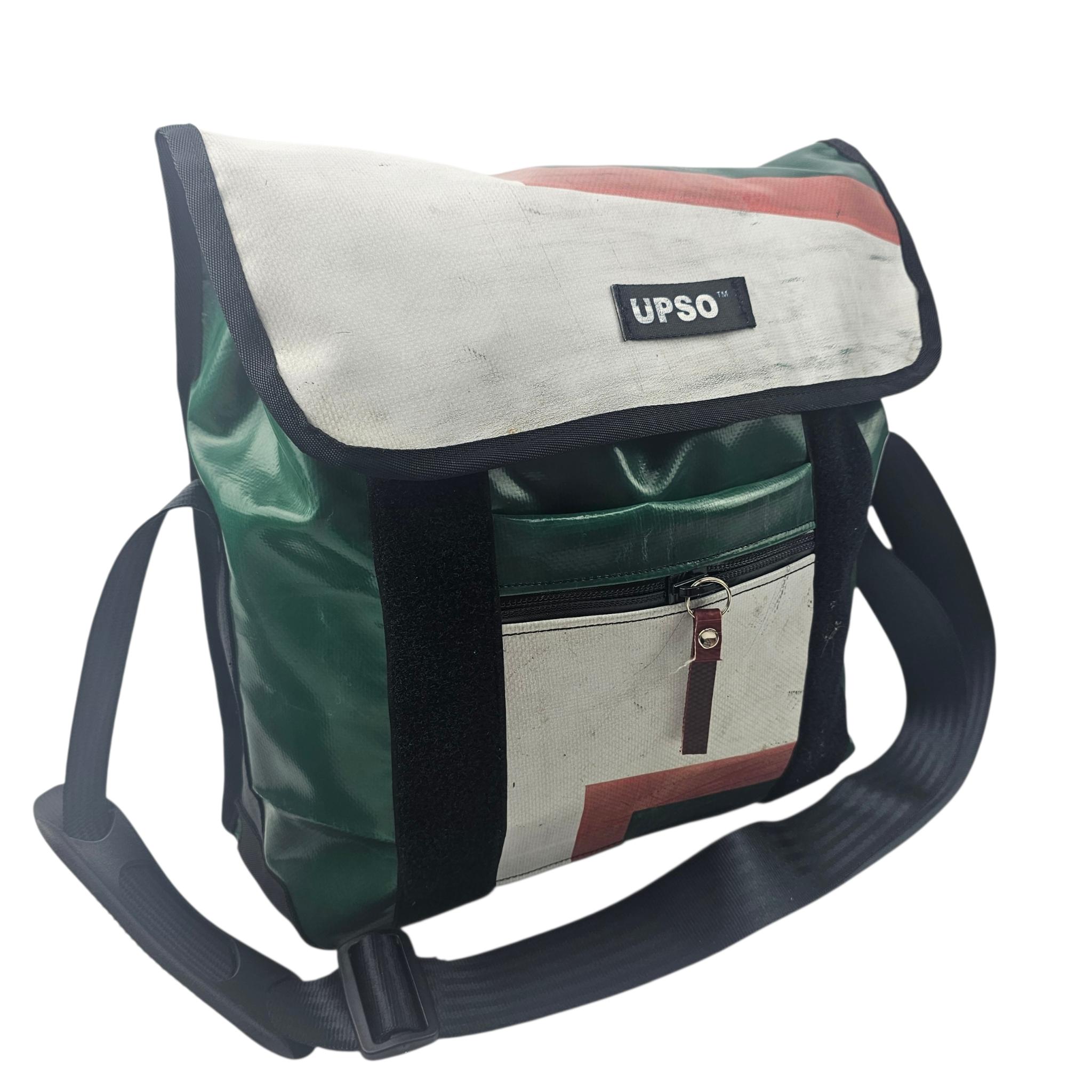 Medway Messenger Bag - Green - MS490