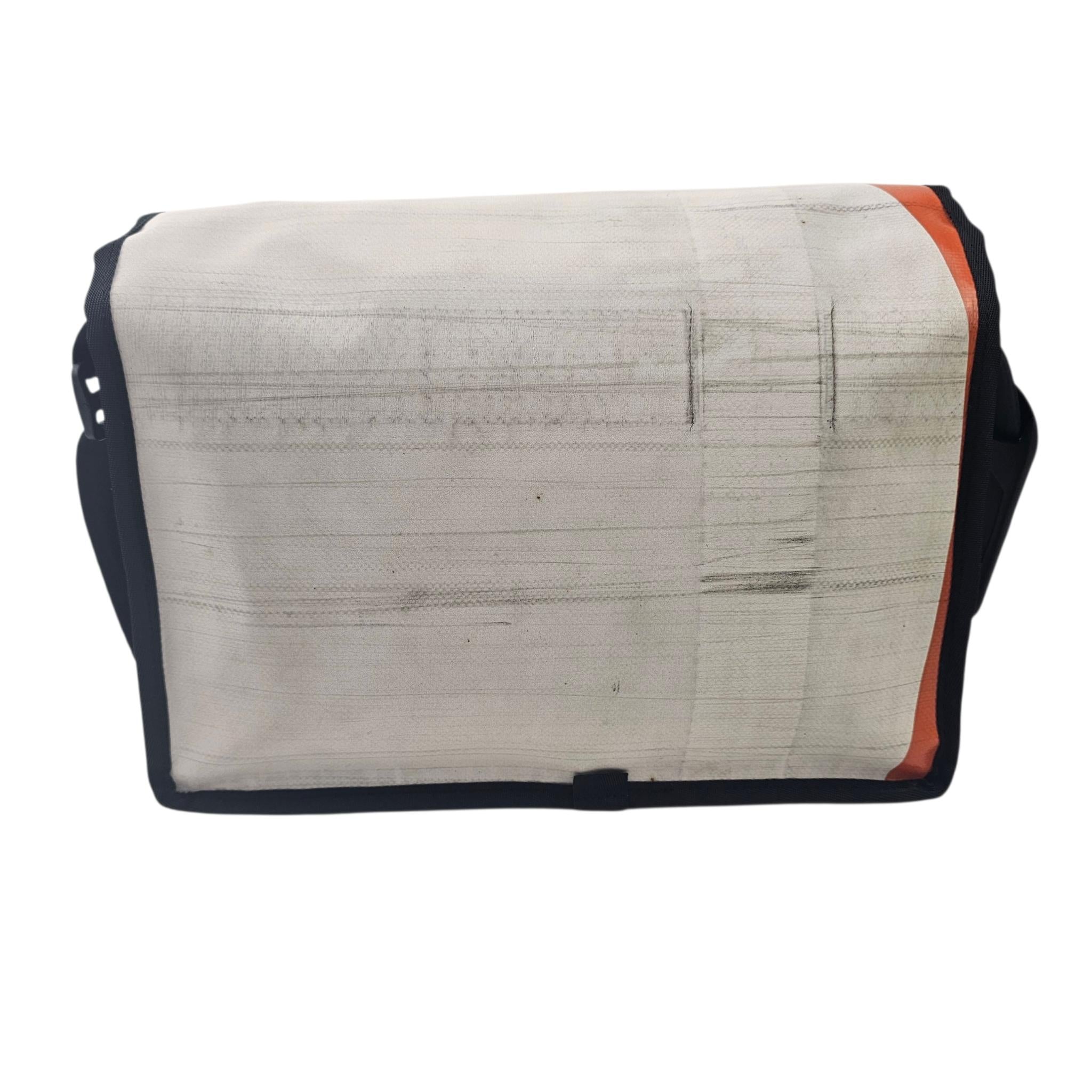 Medway Messenger Bag - Orange - MS494