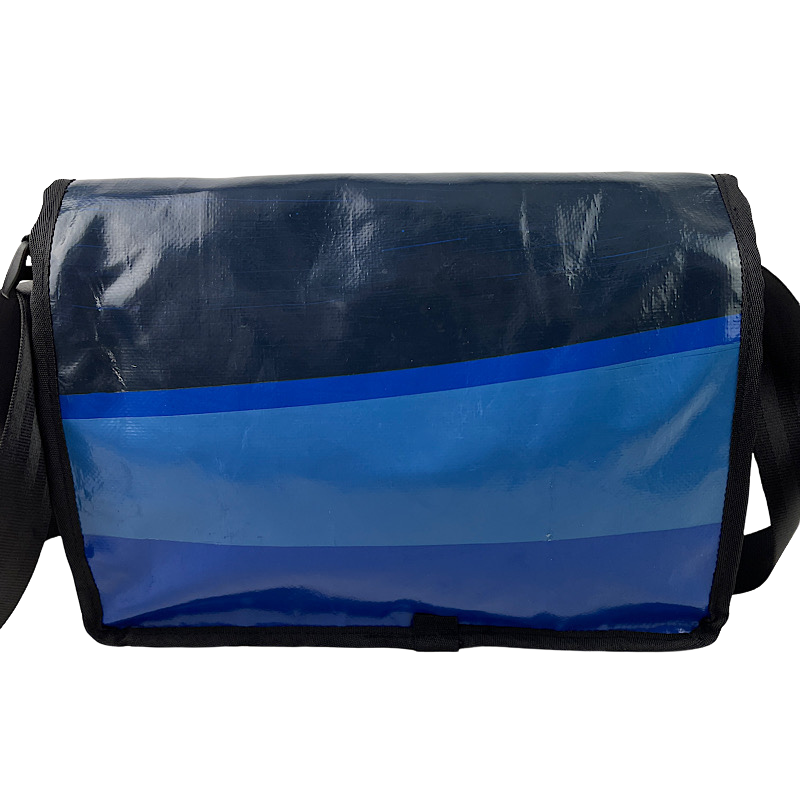 Medway Messenger Bag Small - Blue - MS260