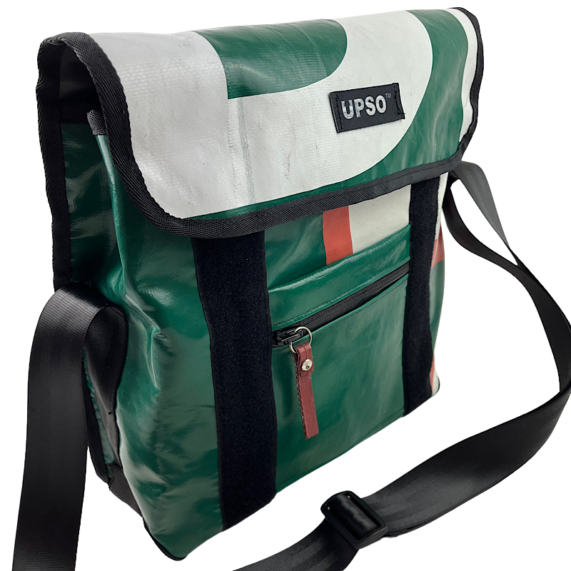Medway Messenger Bag Small - Green - MS261