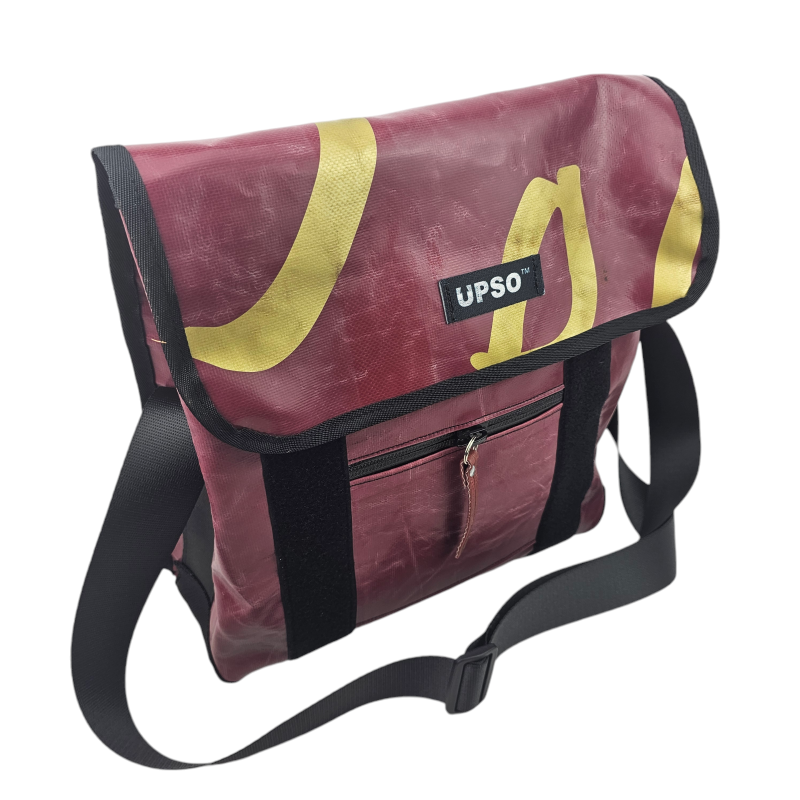 Medway Messenger Bag Small - Burgundy - MS281