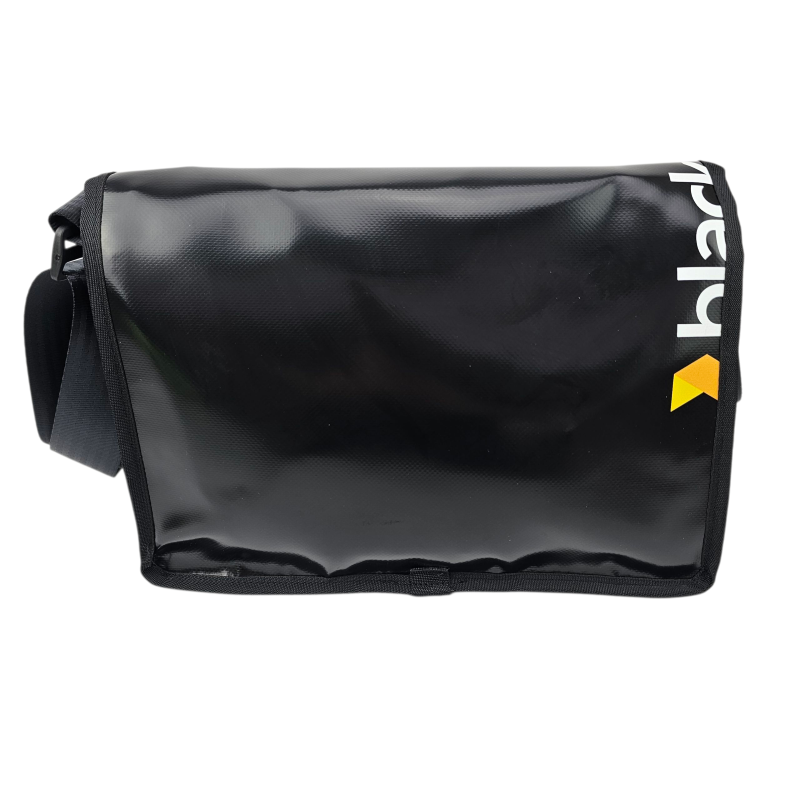 Medway Messenger Bag - Black - MS356