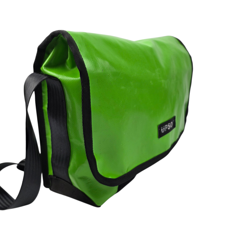 Medway Messenger Bag - Green - MS435