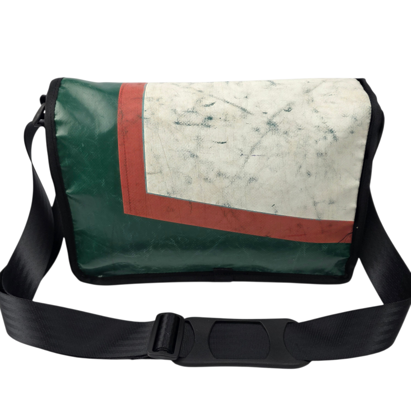 Medway Messenger Bag - Green - MS442
