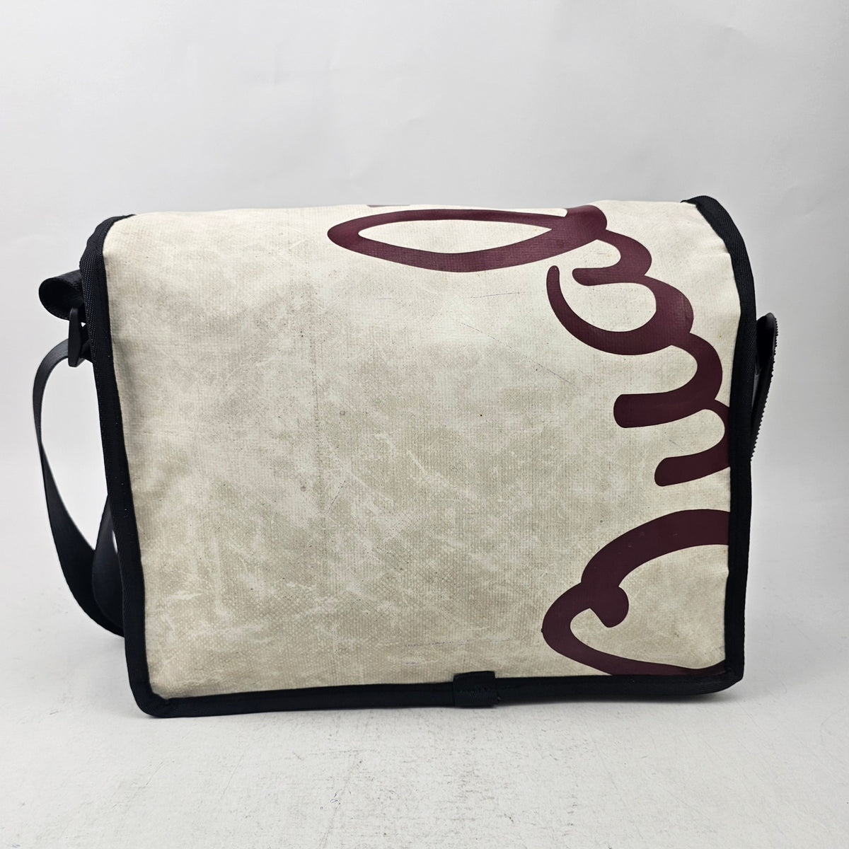 Medway Messenger Bag - Burgundy - MS519