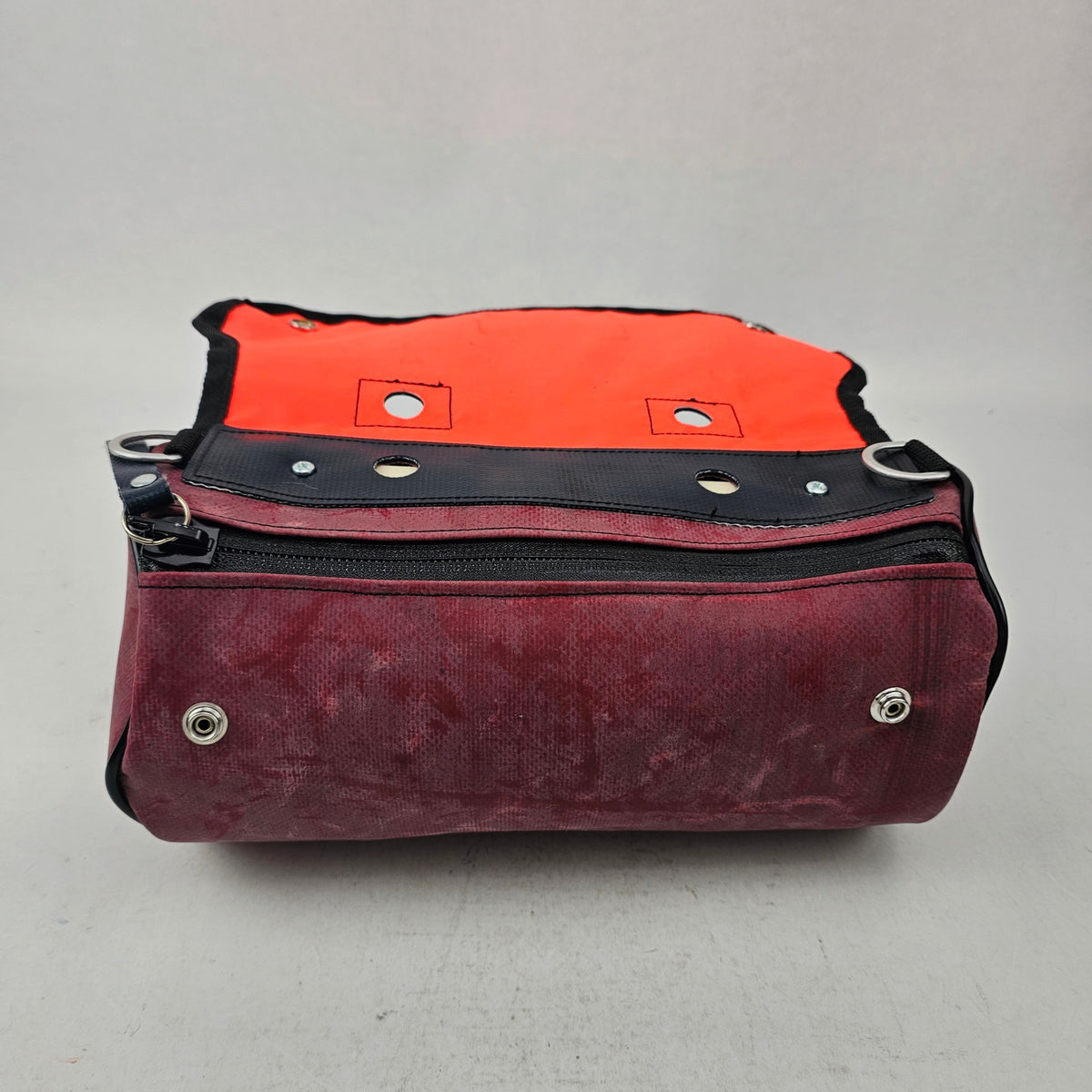 Tamworth Tarp Roll - Burgundy - TZR50