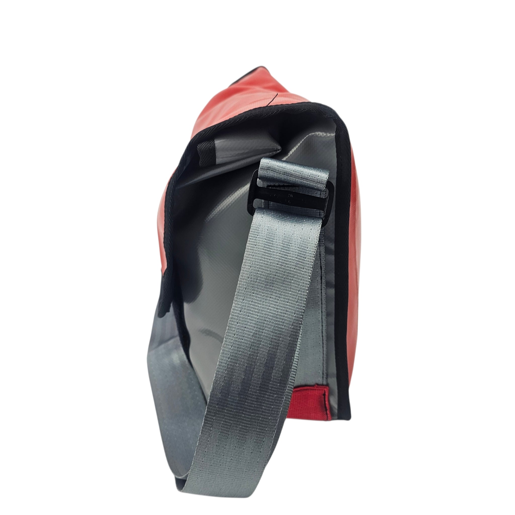 Medway Messenger Bag - Red - MS482