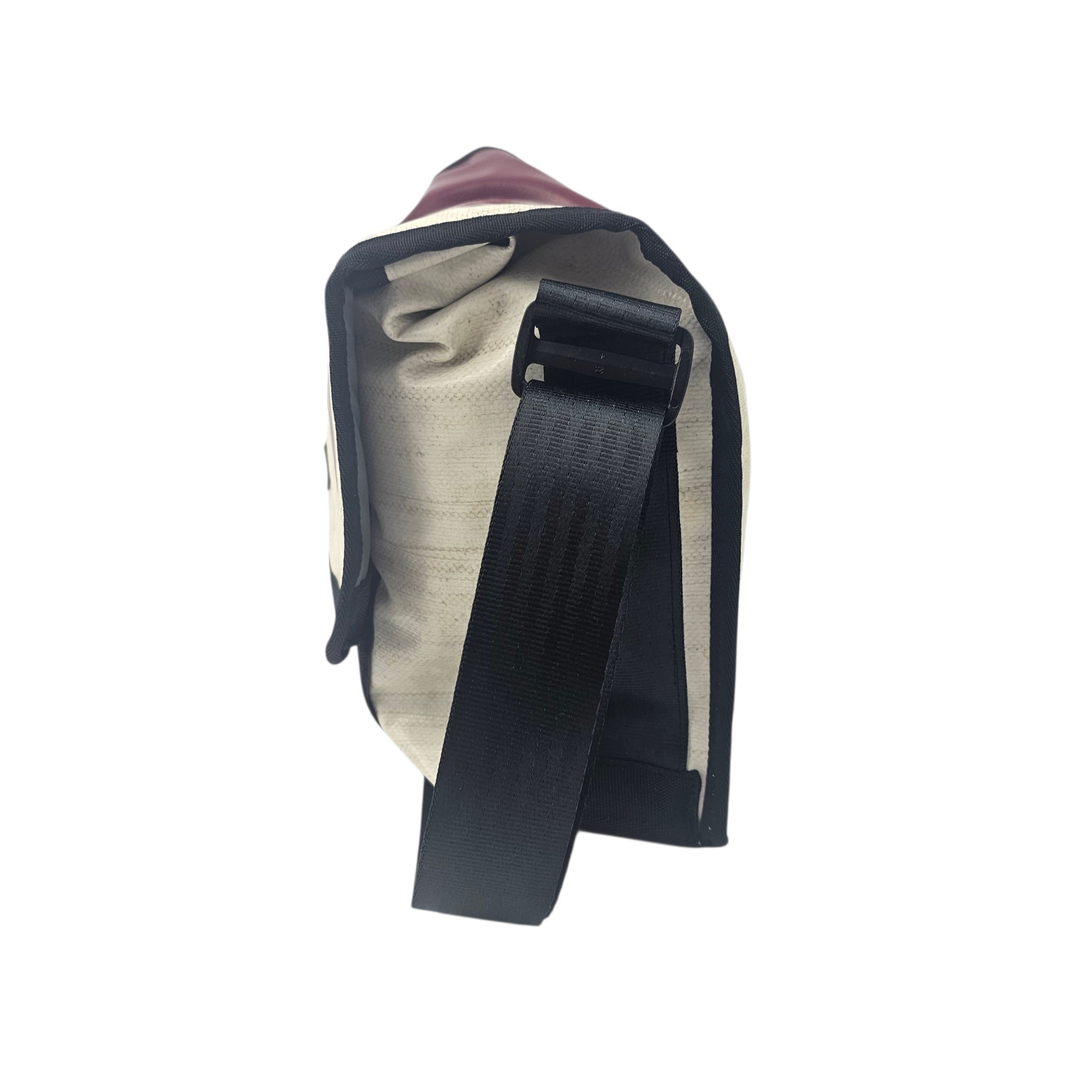 Medway Messenger Bag - Burgundy - MS485