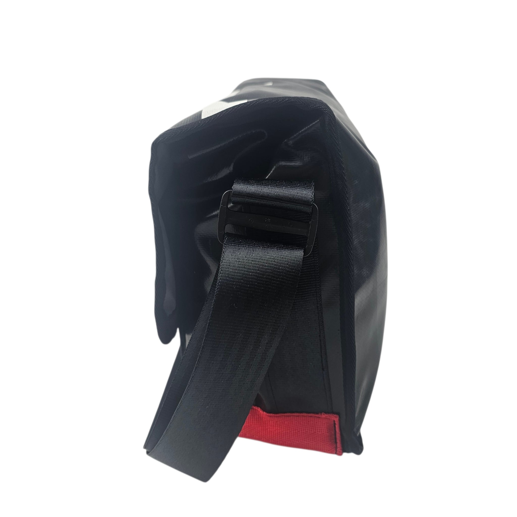 Medway Messenger Bag - Black - MS487